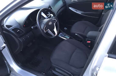 Седан Hyundai Accent 2012 в 