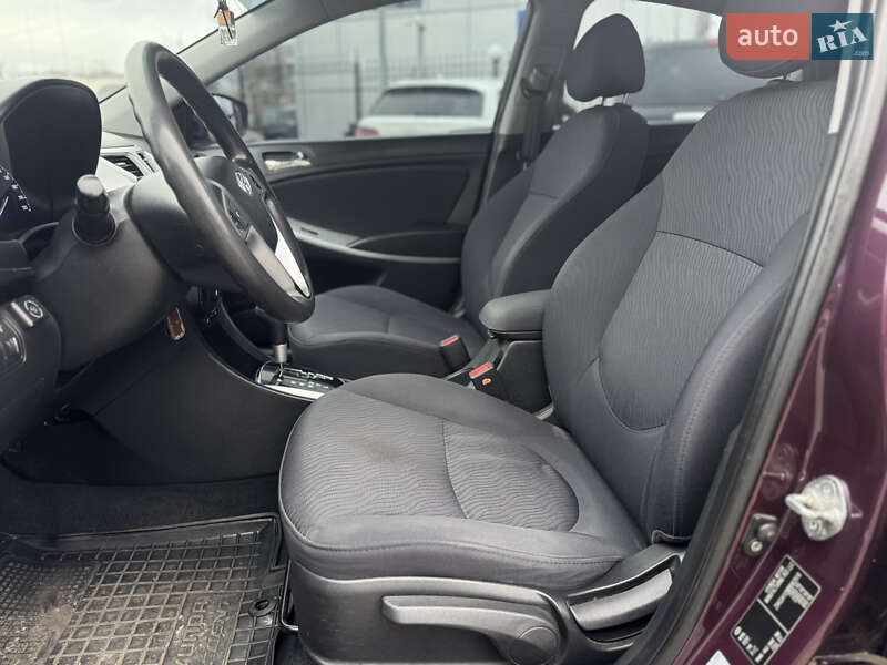 Седан Hyundai Accent 2011 в Николаеве
