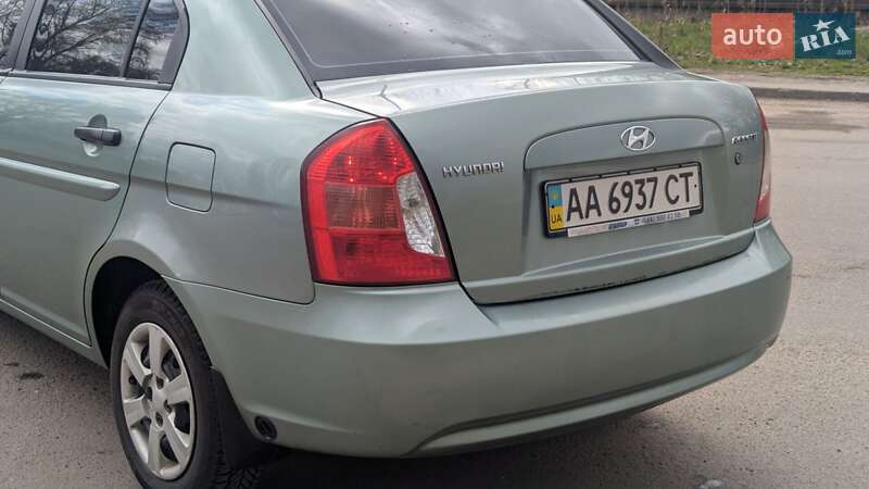 Седан Hyundai Accent 2007 в Киеве