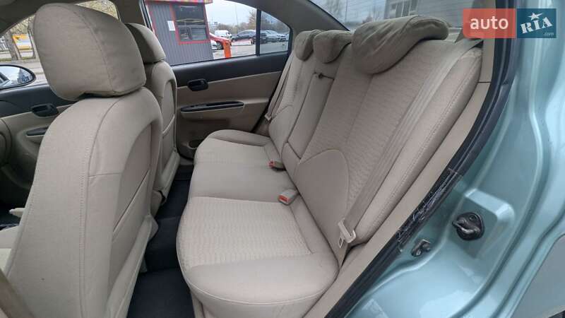 Седан Hyundai Accent 2007 в Киеве