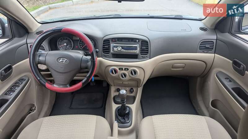 Седан Hyundai Accent 2007 в Киеве