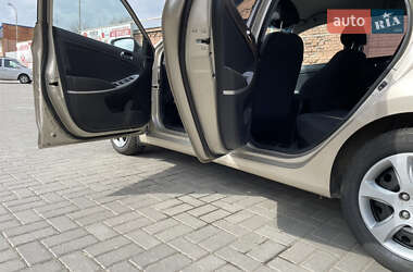 Седан Hyundai Accent 2011 в 