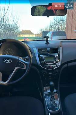Седан Hyundai Accent 2011 в 