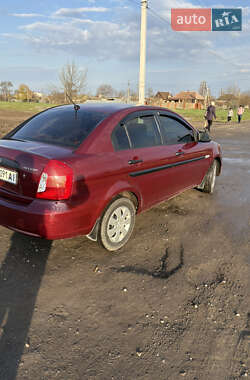 Седан Hyundai Accent 2010 в 