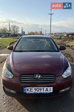 Седан Hyundai Accent 2010 в 