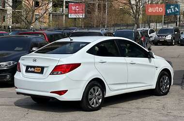 Седан Hyundai Accent 2016 в 