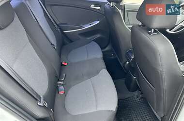 Седан Hyundai Accent 2013 в 