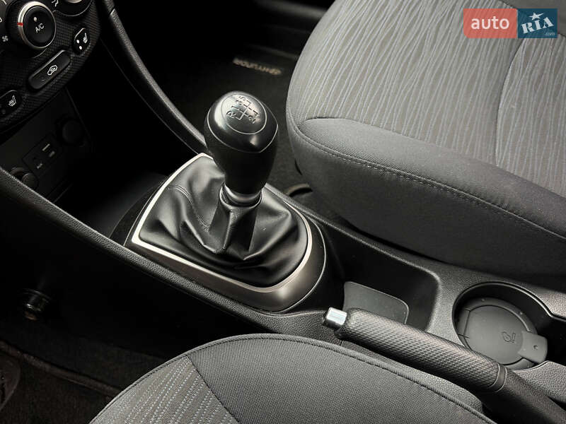 Седан Hyundai Accent 2016 в Киеве