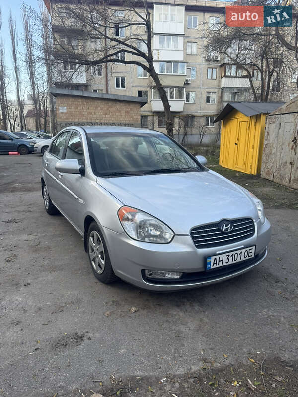 Седан Hyundai Accent 2008 в 