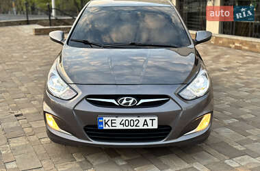 Седан Hyundai Accent 2013 в 