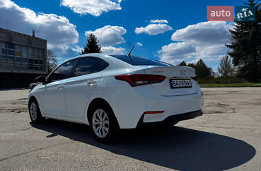 Седан Hyundai Accent 2017 в 