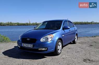 Седан Hyundai Accent 2008 в Днепре