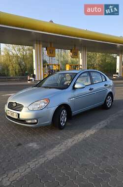 Седан Hyundai Accent 2008 в Киеве