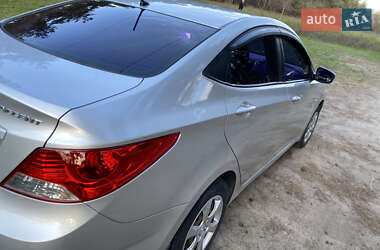 Седан Hyundai Accent 2011 в 
