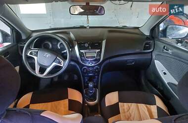 Седан Hyundai Accent 2012 в 
