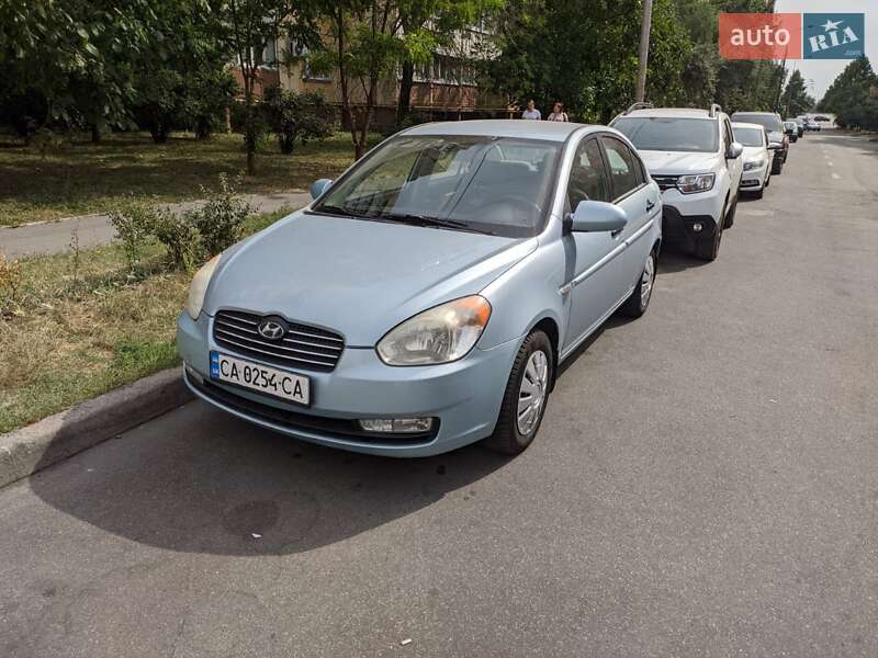 Седан Hyundai Accent 2009 в 