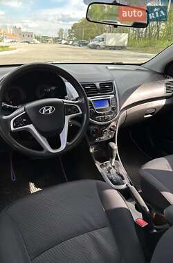 Седан Hyundai Accent 2012 в 