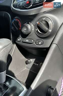 Седан Hyundai Accent 2012 в 