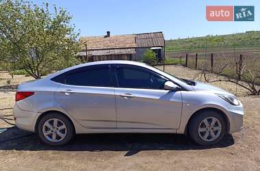 Hyundai Accent 2011 Hyundai Accent 2011