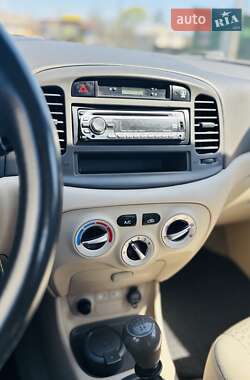 Седан Hyundai Accent 2008 в 