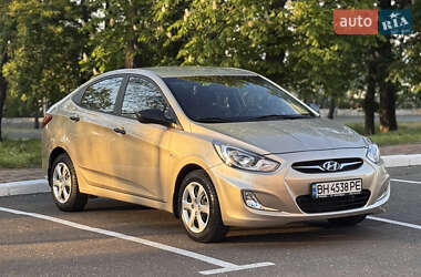 Седан Hyundai Accent 2014 в Одессе