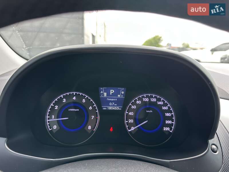 Седан Hyundai Accent 2013 в Киеве