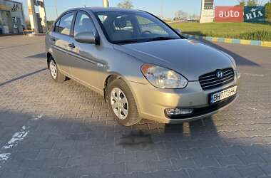 Седан Hyundai Accent 2008 в 
