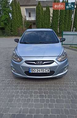 Hyundai Accent 2011 Hyundai Accent 2011