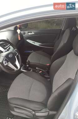 Седан Hyundai Accent 2011 в 