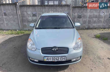 Седан Hyundai Accent 2008 в Киеве