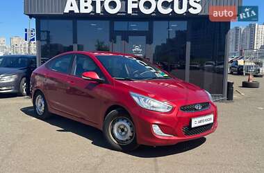 Седан Hyundai Accent 2018 в Киеве