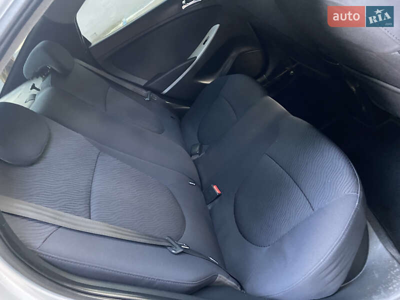 Седан Hyundai Accent 2012 в Харькове