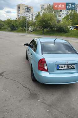Седан Hyundai Accent 2008 в Киеве