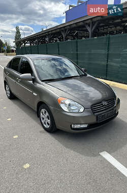 Седан Hyundai Accent 2008 в Каменском