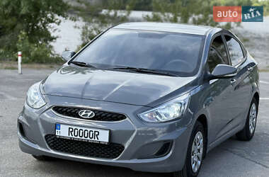 Седан Hyundai Accent 2018 в Киеве