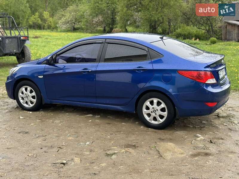 Седан Hyundai Accent 2011 в Косове фото 24 Седан Hyundai Accent 2011 в Косове