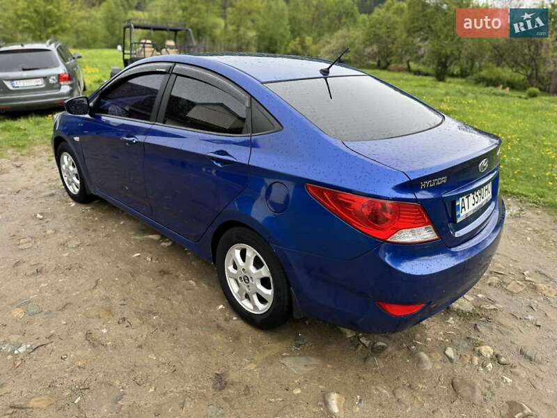 Седан Hyundai Accent 2011 в Косове фото 29 Седан Hyundai Accent 2011 в Косове