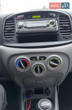 Седан Hyundai Accent 2010 в 