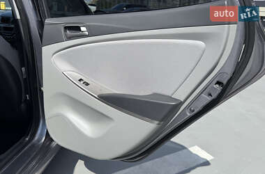 Седан Hyundai Accent 2014 в 