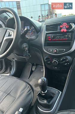 Седан Hyundai Accent 2016 в 