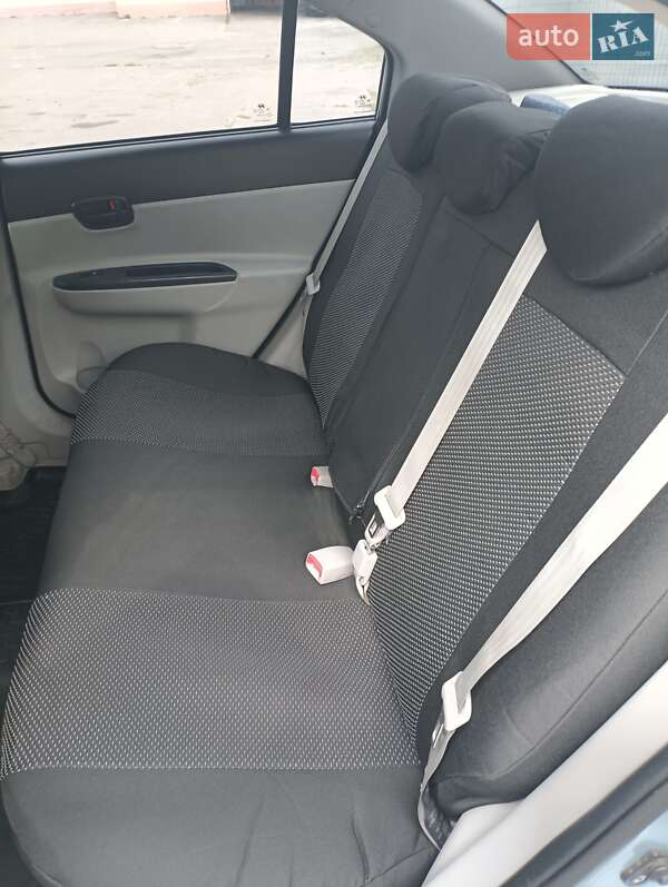 Седан Hyundai Accent 2007 в Харькове