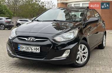 Седан Hyundai Accent 2012 в 
