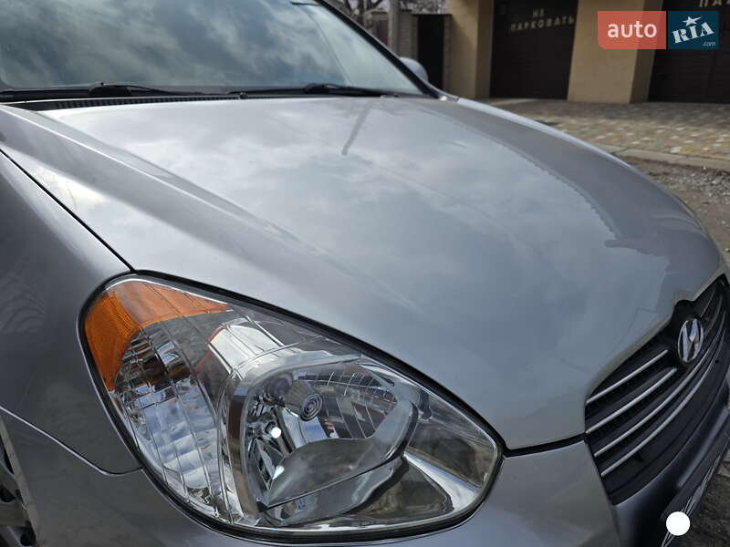 Седан Hyundai Accent 2008 в Запоріжжі
