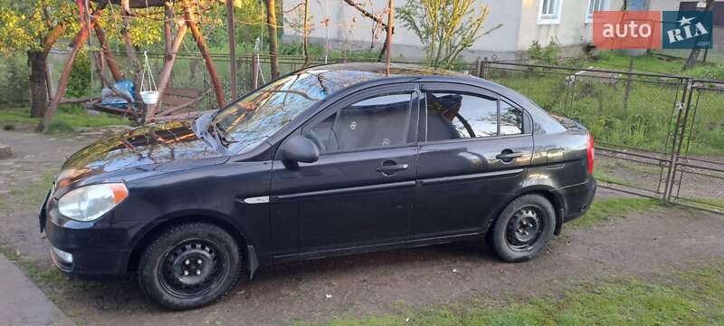 Хэтчбек Hyundai Accent 2008 в Ужгороде фото 7 Хэтчбек Hyundai Accent 2008 в Ужгороде
