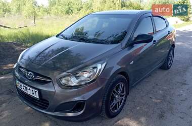 Седан Hyundai Accent 2011 в Чернигове
