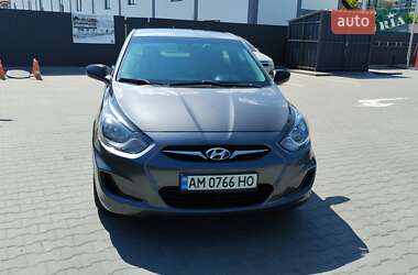 Седан Hyundai Accent 2011 в 