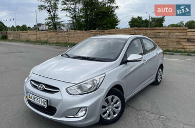 Hyundai Accent 2016