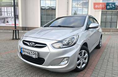 Седан Hyundai Accent 2011 в 