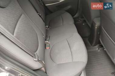 Седан Hyundai Accent 2013 в 