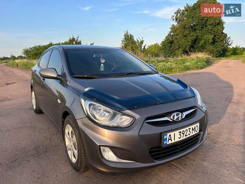Седан Hyundai Accent 2011 в Києві